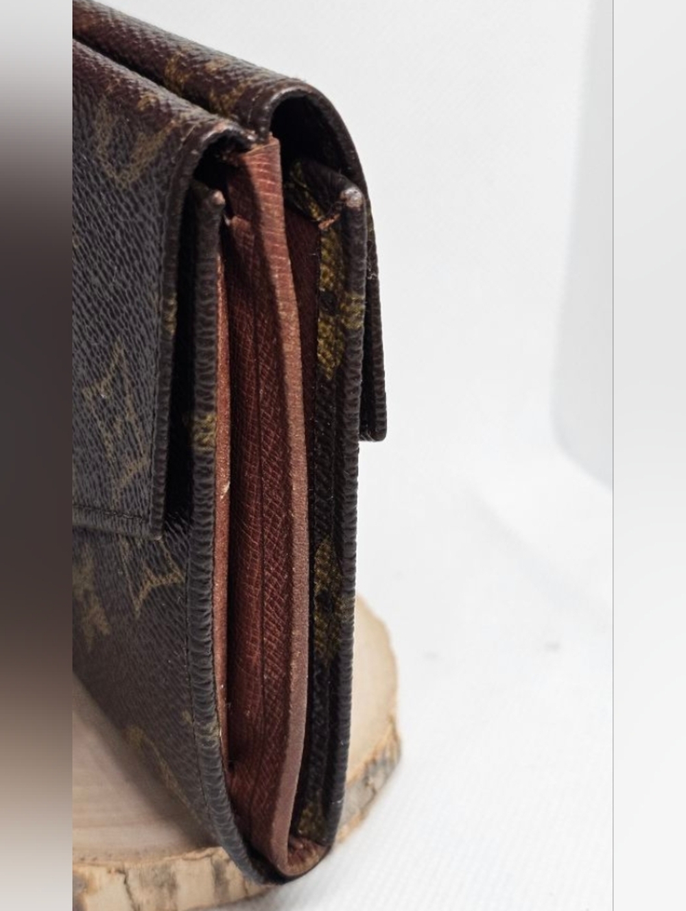 Louis Vuitton Monogram AUTHENTIC vintage  Portefeiulle Elise Trifold Waller - Picture 6 of 6